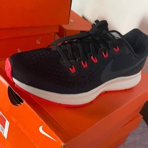 Nike AIR ZOOM PEGASUS 34